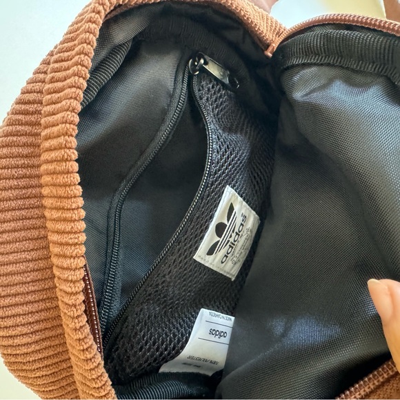 NWOT Adidas mini backpack - Picture 6 of 9